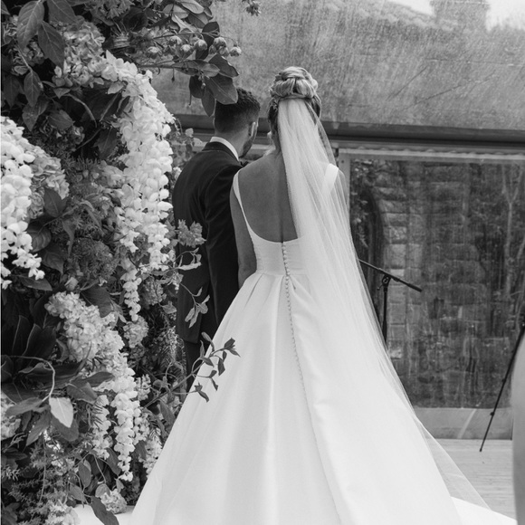 Ines de Santo Aine Dress, dry cleaned, bustled, and amazing - Picture 12 of 14